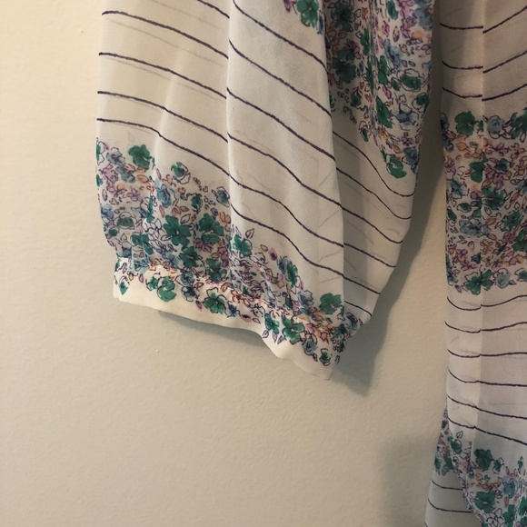 Lauren Conrad sheer top size XL - Picture 5 of 7